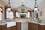 dixon_kitchen_007.jpg